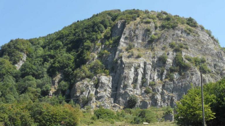 Precipita scalando al Fumaiolo: ricoverato al Bufalini di Cesena