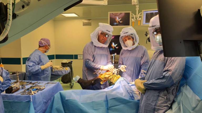 Ortopedia, la svolta nata a Ravenna: con la chirurgia robotica saranno operati 350 pazienti