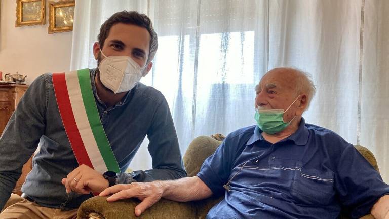 Cesena: 100 anni per nonno Oreste