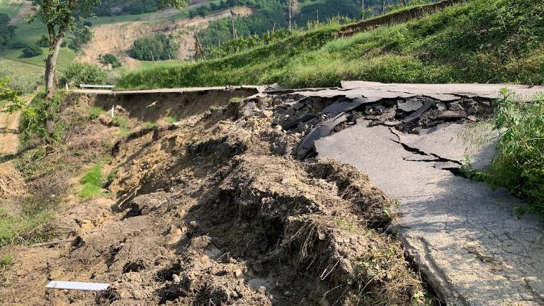 Alluvione in Romagna: le frane rilevate sono 888