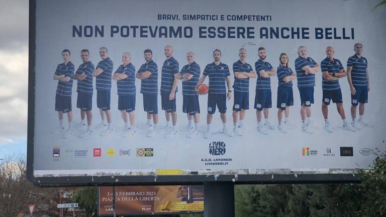 Siamo bravi, non potevamo essere anche belli: la geniale pubblicità della Livio Neri Basket Cesena