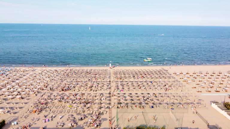 Le imprese balneari della Romagna: “Concessioni, i Comuni della costa non facciano da soli”