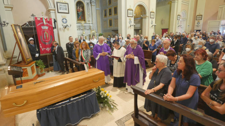 Conselice, i funerali di mons. Pietro Mongardi