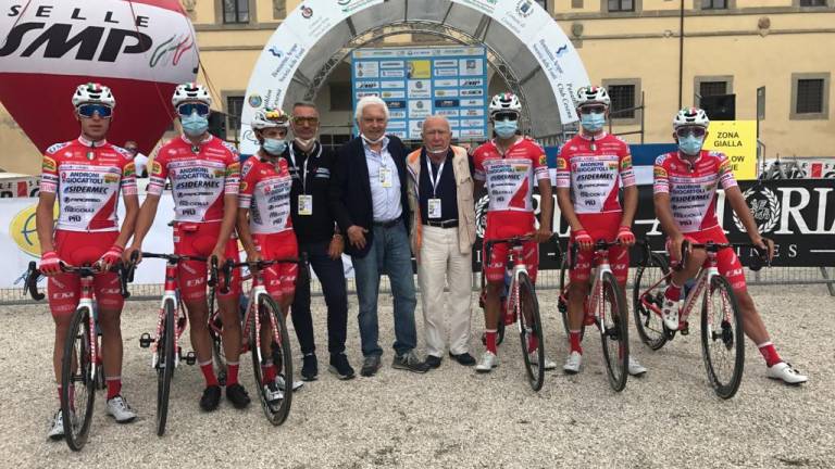 Ciclismo, l'Androni-Sidermec alla Coppi e Bartali