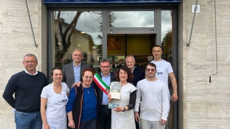 Faenza, il panificio Sangiorgi diventa bottega storica: il premio alla tradizione che resiste