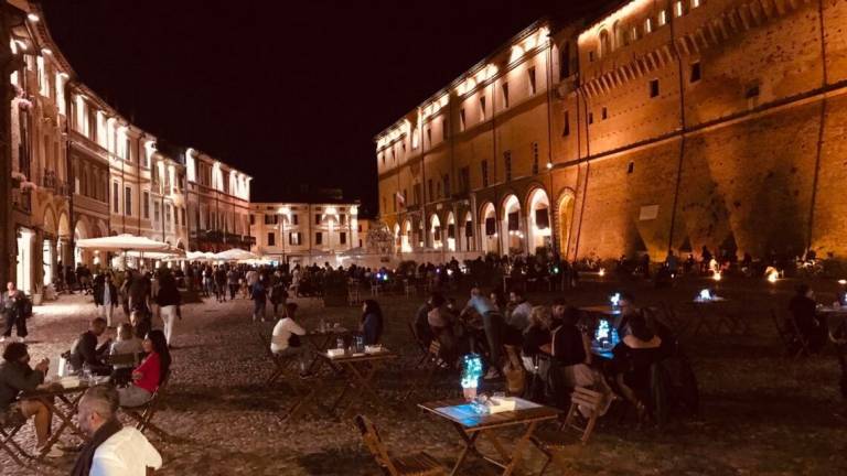 Negozi aperti e spettacoli: a Cesena centro i Mercoledì di agosto