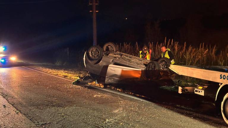 Cesena. Auto cappotta sulla Fondovalle Uso, un ferito