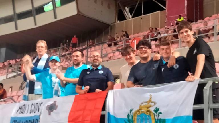 I tifosi di San Marino a Malta
