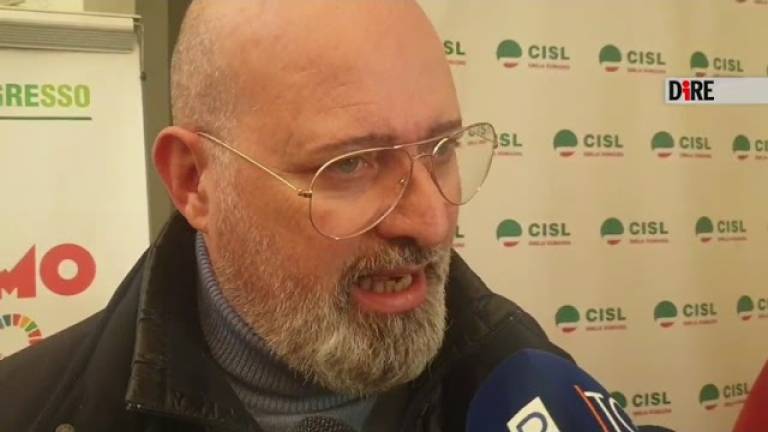 Bonaccini: Profughi, no alle tendopoli in Emilia-Romagna VIDEO