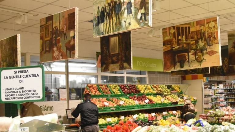 Forlì, arte e beneficenza in due supermercati Conad