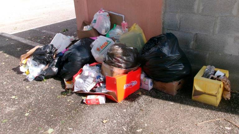 Longiano, transenne contro le soste delle carovane dei nomadi