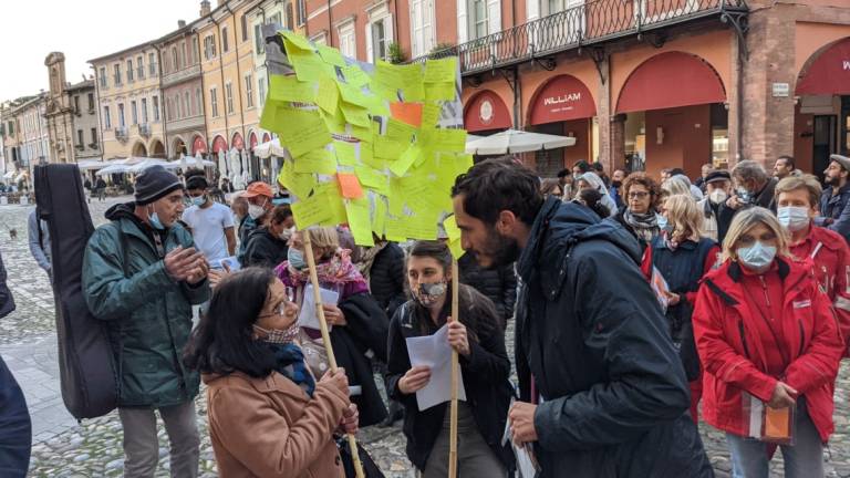 A Cesena in una cinquantina alla marcia di solidarietà con i poveri