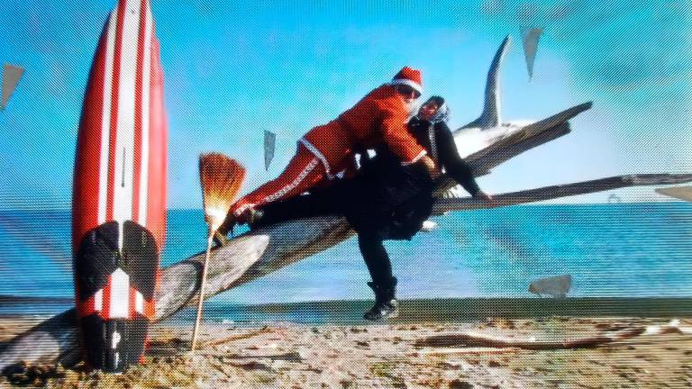 Castel Bolognese, “Befana attak Babbo Natale” atto secondo: l’ultima trovata del leader dei Koppertoni