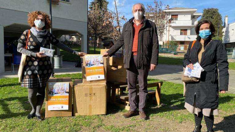 Cesena, Cia-Conad dona 50 mila mascherine a studenti e associazioni