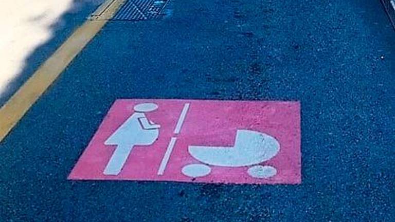 Forlì, parcheggi e stalli rosa: permessi estesi a chi vive fuori città