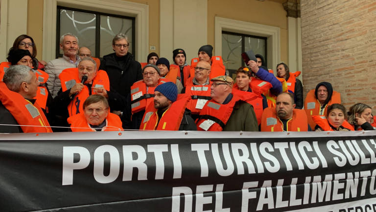 Stangata canoni, a Rimini la protesta dei porti turistici
