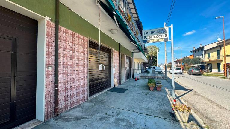 Il forno di famiglia a Capannaguzzo, chiuso per lutto