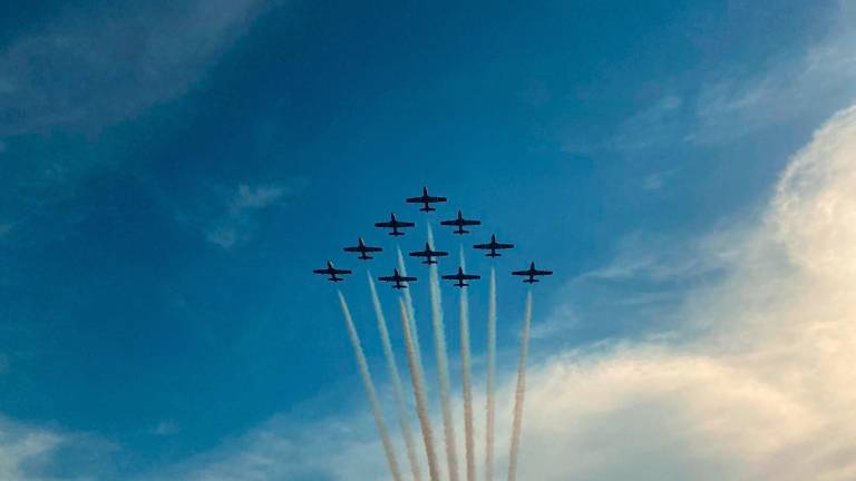 Lo spettacolo delle Frecce tricolori nel cielo di Bellaria FOTOGALLERY