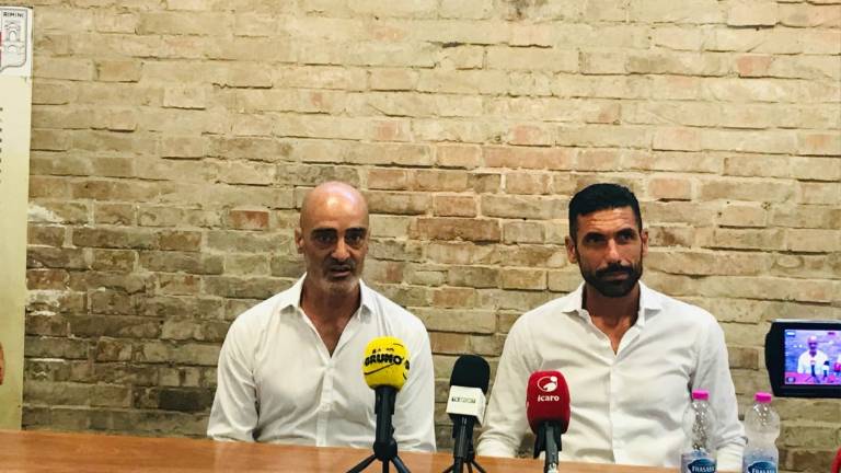 Calcio C, Rimini, Raimondi: Lavoriamo giorno e notte per migliorare, ma al raduno non si vede il diesse Maniero VIDEO