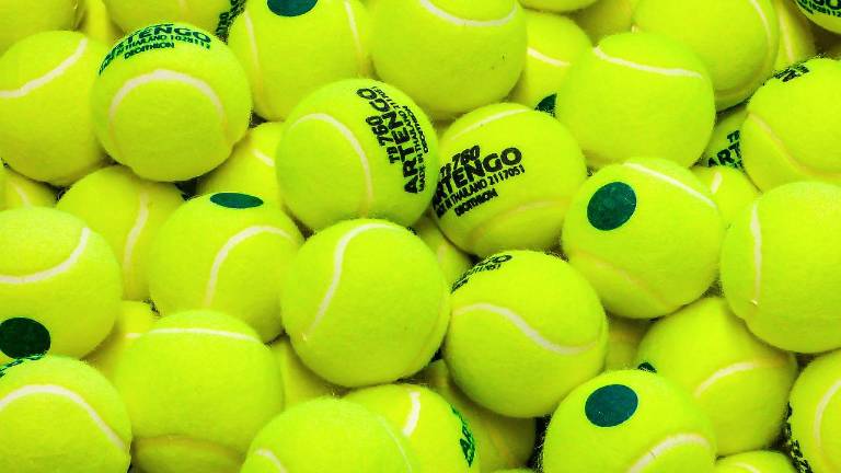 Tennis, Vinetti e Romagnoli al 5° turno a Pinarella