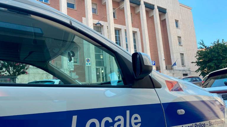 Forlì, ruba 7mila euro di materiale da un cantiere: il ladro scoperto e denunciato