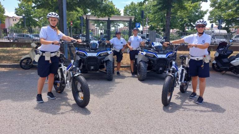 Rimini, 6 nuove bici elettriche per la Polizia Locale