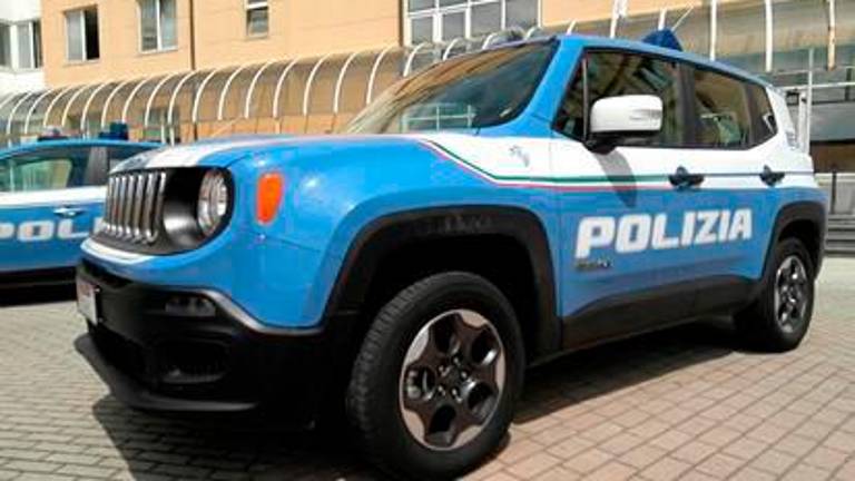 Ravenna, viola il daspo urbano per spacciare: 22enne arrestato