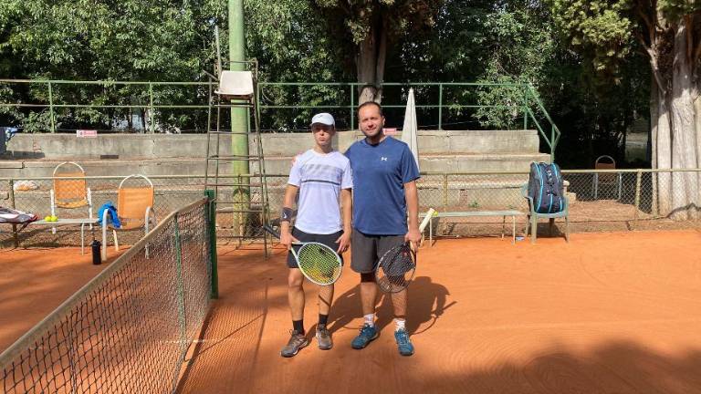 Tennis, Albini vince al Marconi, prosegue l'Open di Cesenatico