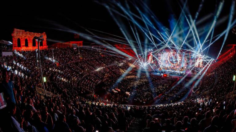 Zucchero in concerto a Bologna / I BIGLIETTI E LE FOTO