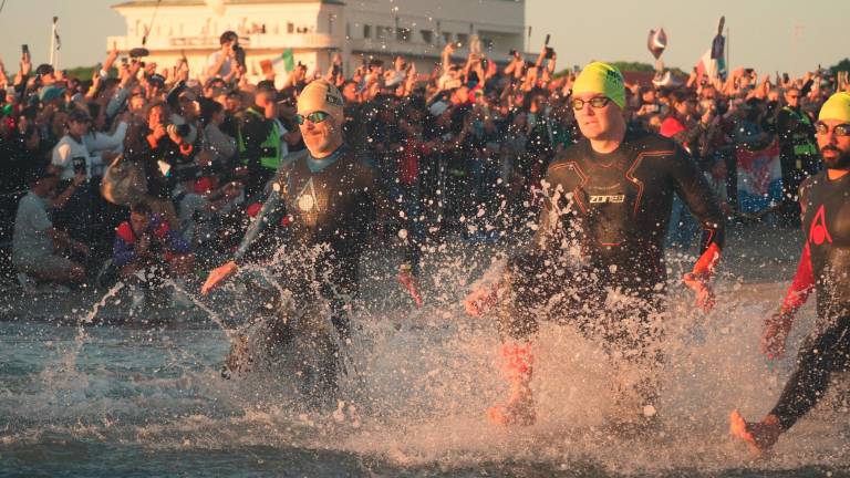 Cervia. Al via la corsa degli uomini di ferro FOTOGALLERY FIORENTINI