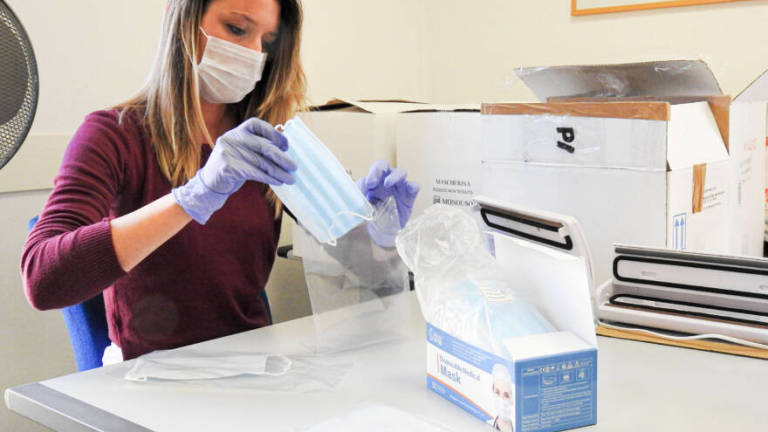 Coronavirus: a Forlì consegnate 120mila mascherine in dieci giorni