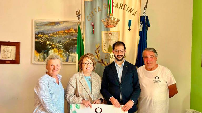 Sindaco e vice con il direttivo del Cammino di San Vicinio