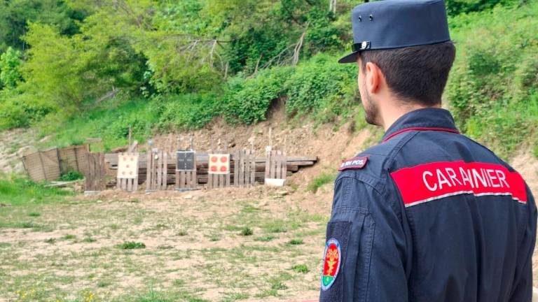 Tra le colline di Brisighella spunta un poligono di tiro abusivo in un’area demaniale