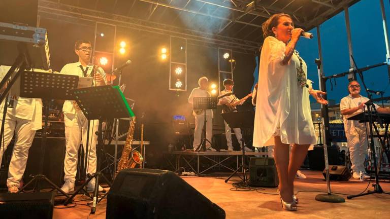Rimini. Liscio Street Parade: tre serate tra orchestre, scuole di ballo e dirette Rai