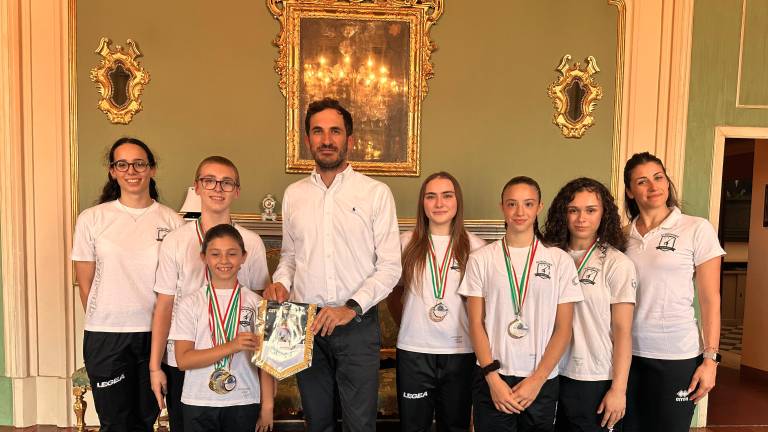 Cesena. Ginnastica acrobatica, il sindaco Lattuca riceve in Comune i campioni di Acrosport