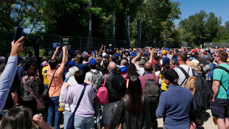 Imola, il ricordo di Ayrton Senna 32 anni dopo al “tempio” del Tamburello GALLERY FOTO MMPH