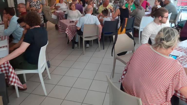 Il pranzo di ieri in vista della chiusura per la pausa estiva