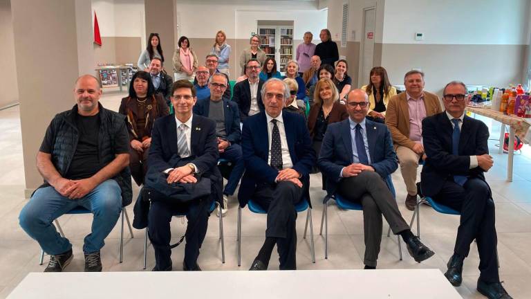 L’inaugurazione della rinnovata sala polifunzionale dei Romiti
