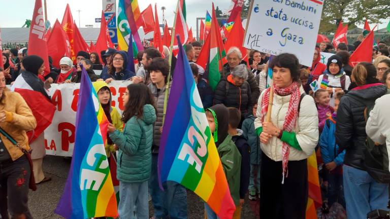 Manifestazione per la pace in città