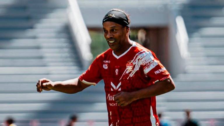 Ravenna, Ronaldinho, il sogno di inizio estate che si avvera tra calcio e marketing. Braida: “Giocherà? Vedremo, non è escluso”