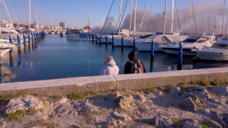 Cervia, incendio al porto turistico, 4 barche a fuoco - Gallery