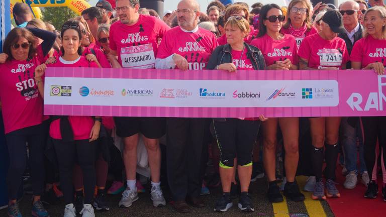 Ravenna, Pink RAnning da record. Alla partenza anche Malika Ayane GALLERY