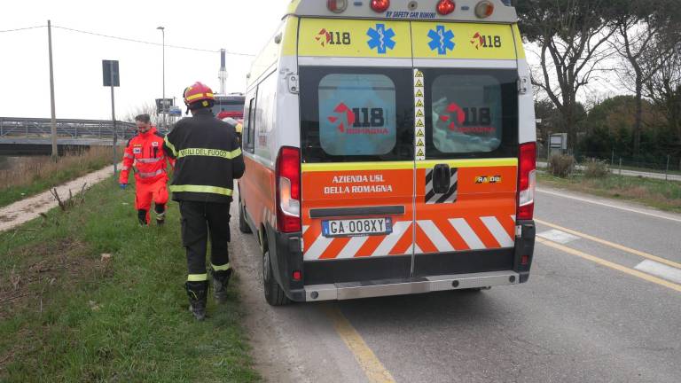 Ravenna, cade nel fiume e viene salvato dai Vigili del Fuoco - Gallery