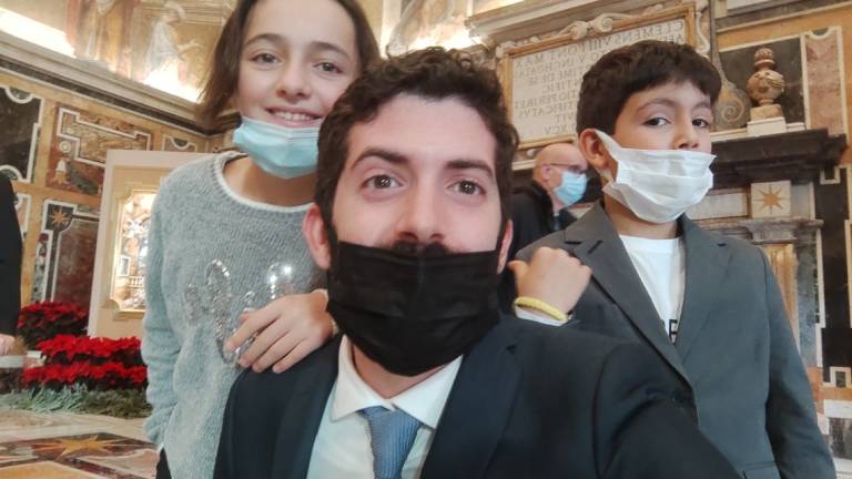 Forlì, i giovanissimi Lorenzo e Marta in visita a Papa Francesco in Vaticano