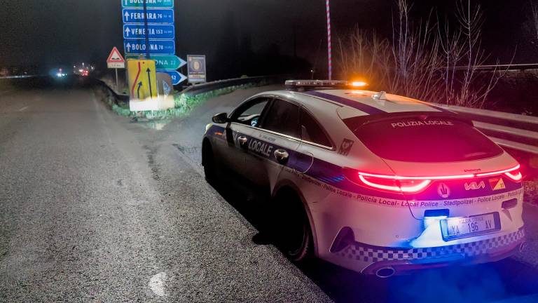 La rampa d’accesso bloccata sull’Adriatica direzione Nord