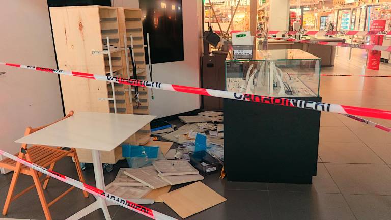 Ravenna. Maxi furto alla gioielleria dell’Esp FOTOGALLERY Massimo Fiorentini