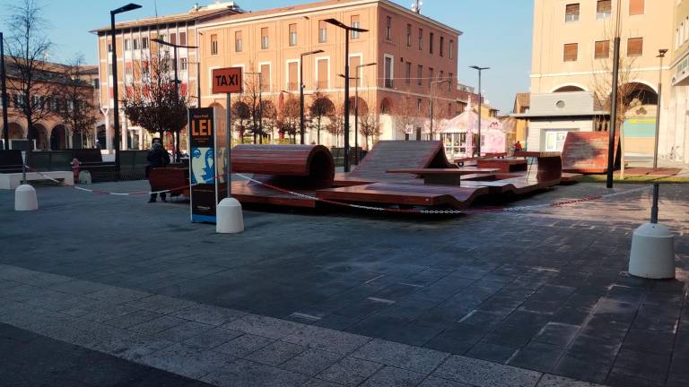 La nuova area di stallo per i taxi è in piazza Della Libertà