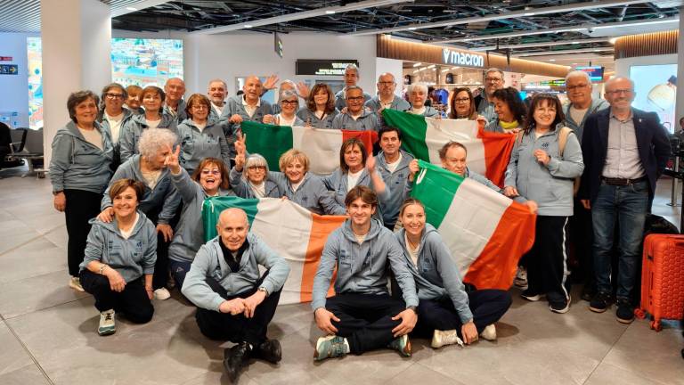 La nazionale over 65 “made in Cesena” in aeroporto a Bologna