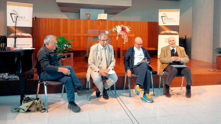 Da sx: don Pasquale Gentili, Zahiri Abdellaih, Roberto Vacca e Giuseppe Cupertino