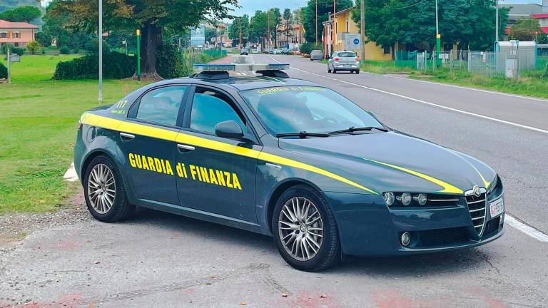 Cesena, bancarotta fraudolenta milionaria con un bazar: arrestato